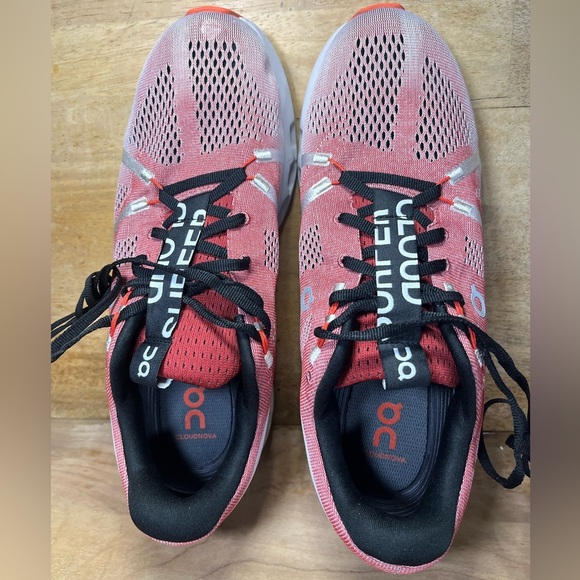 On CloudSurfer REFLECTIVE Mens Size 11 Running Shoes Sneakers Auburn Frost - Picture 8 of 13